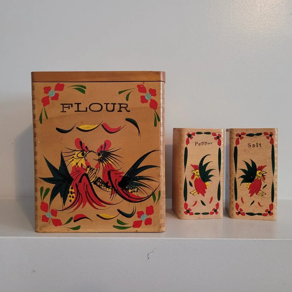 Vintage Chicken/Rooster Wooden Nesting Canister Set - Picture 7 of 9